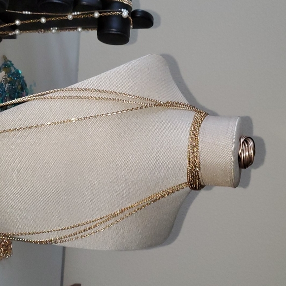 Necklace - Picture 4 of 5